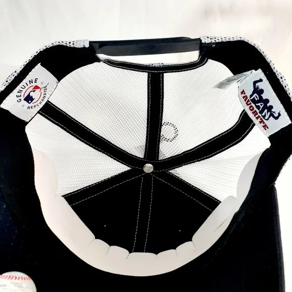 Milwaukee Brewers Cap Snap-back Navy/White Fan Favorite Trucker Hat - Picture 9 of 11